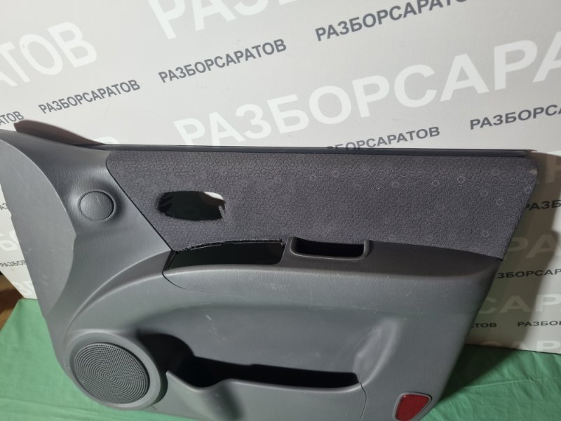 Обшивка двери Hyundai Matrix 2007 универсал