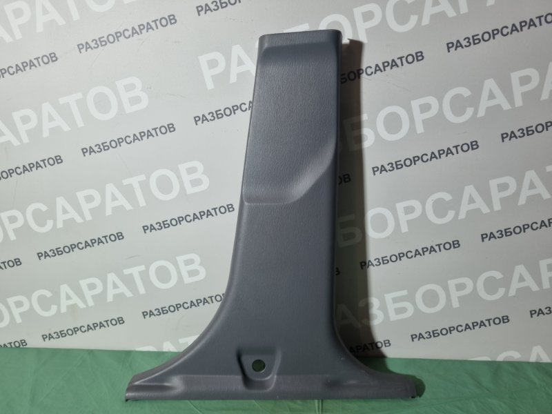 Накладка стойки Hyundai Matrix 2007 универсал