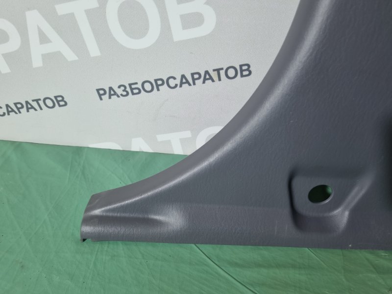 Накладка стойки Hyundai Matrix 2007 универсал