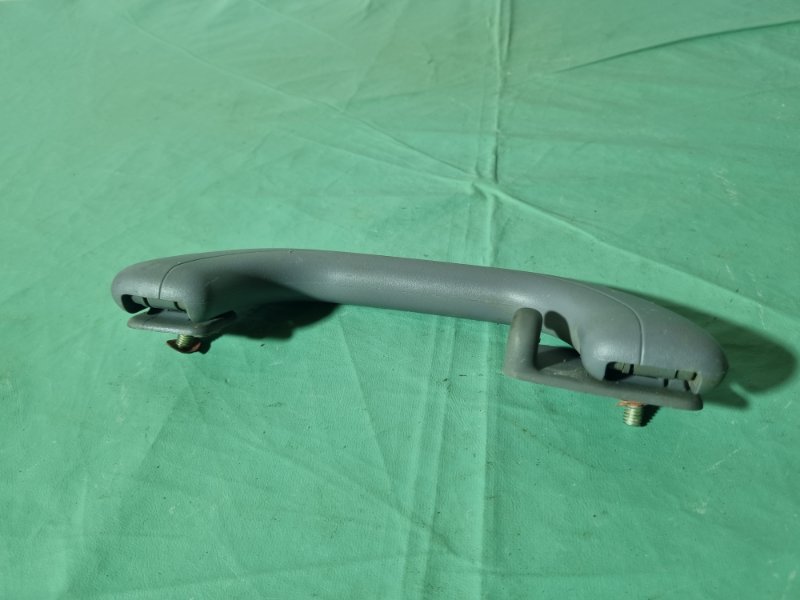 Ручка потолка с крючком Hyundai Matrix 2007 универсал