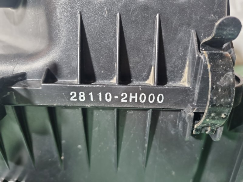 Корпус воздушного фильтра KIA Ceed 2008 хэтчбек