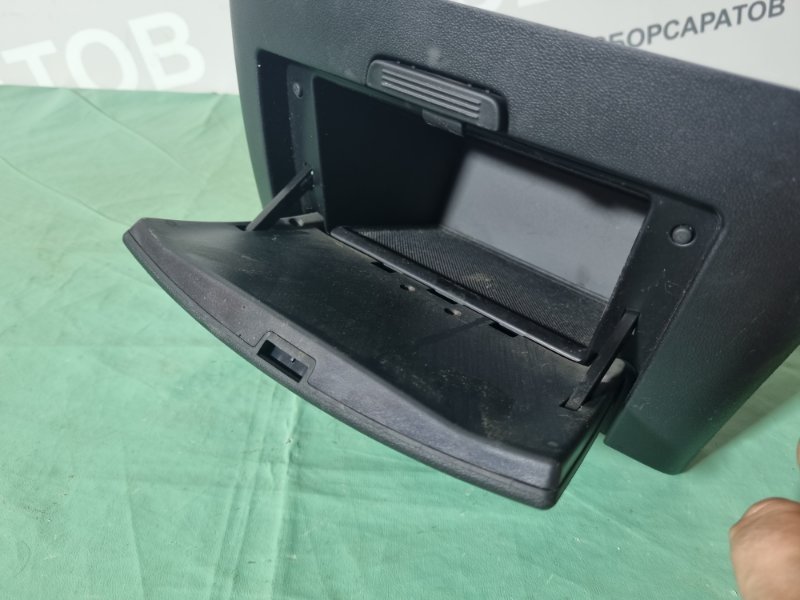 Бардачок KIA Ceed 2008 хэтчбек