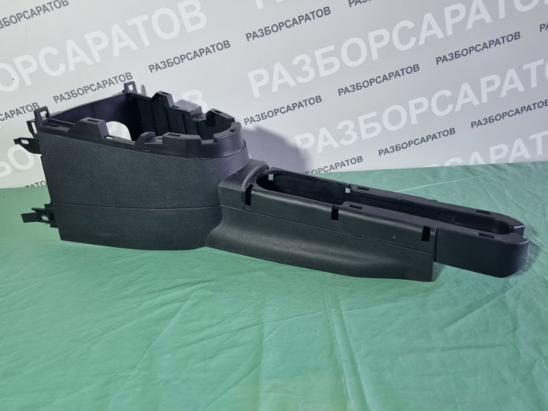 Центральная консоль передняя часть Ford Fiesta 2007 хэтчбек 5 дв.