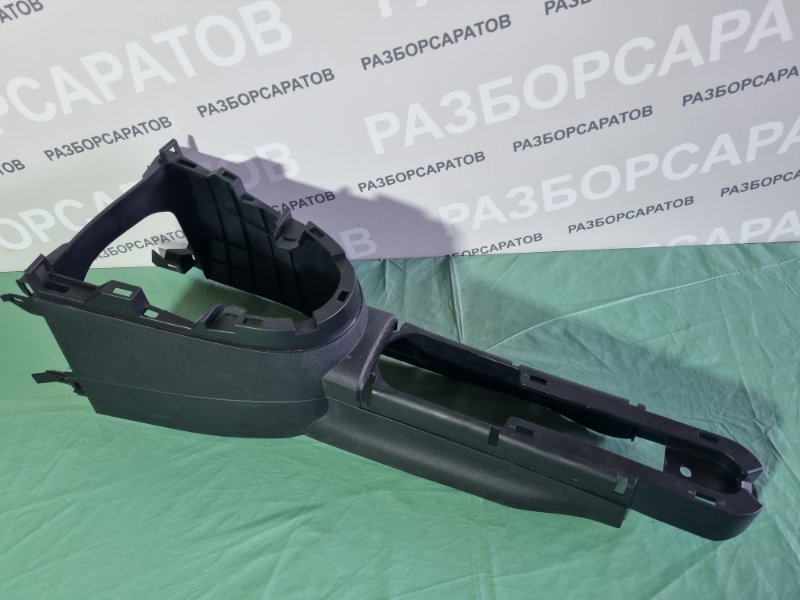 Центральная консоль передняя часть Ford Fiesta 2007 хэтчбек 5 дв.