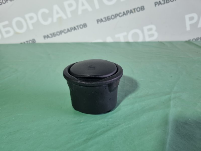 Пепельница Ford Fiesta 2007 хэтчбек 5 дв.