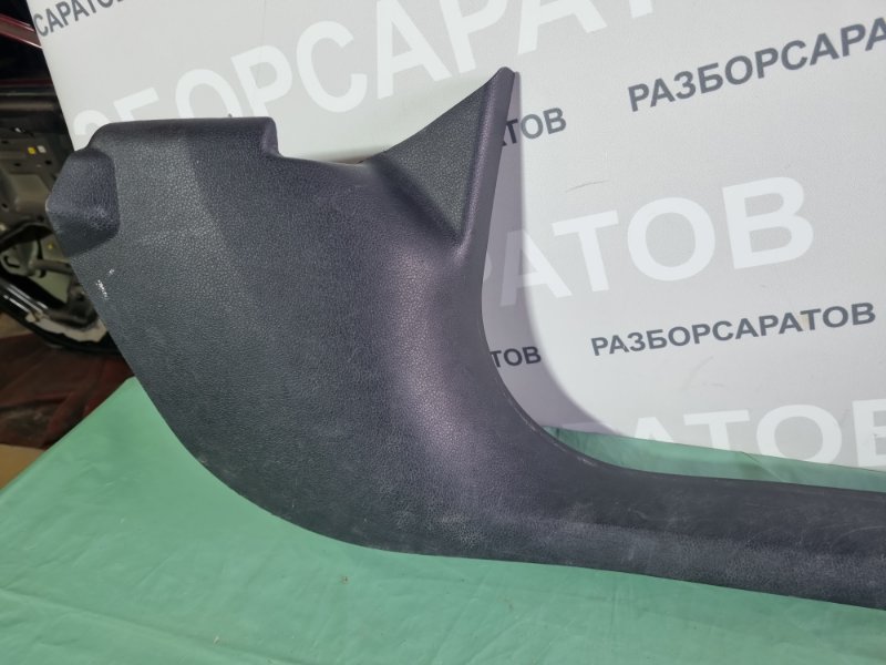 Накладка порога внутренняя Ford Fiesta 2007 хэтчбек 5 дв.