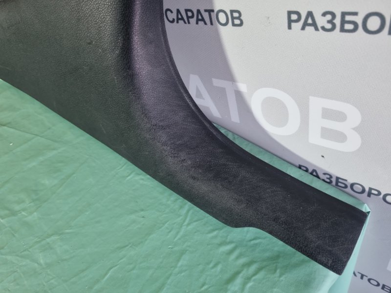 Накладка порога внутренняя Ford Fiesta 2007 хэтчбек 5 дв.