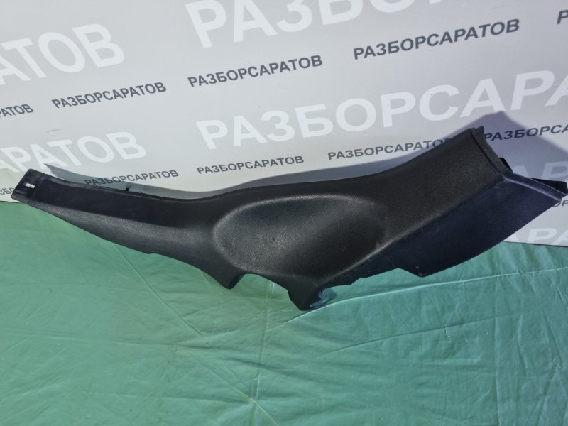Накладка порога внутренняя Ford Fiesta 2007 хэтчбек 5 дв.