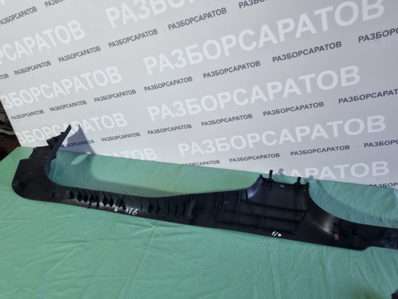 Накладка порога внутренняя Ford Fiesta 2007 хэтчбек 5 дв.
