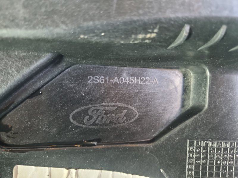 Накладка двери Ford Fiesta 2007 хэтчбек 5 дв.