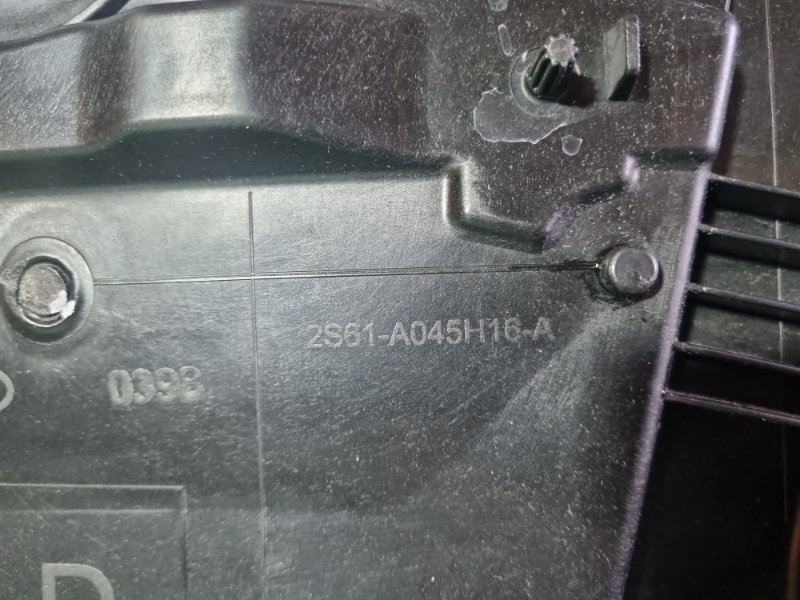 Накладка двери Ford Fiesta 2007 хэтчбек 5 дв.