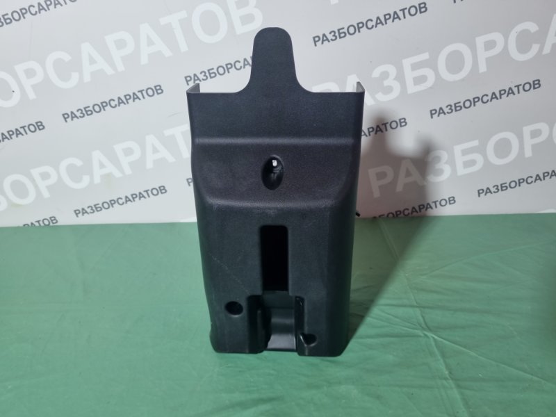 Кожух рулевой колонки Ford Fiesta 2007 хэтчбек 5 дв.