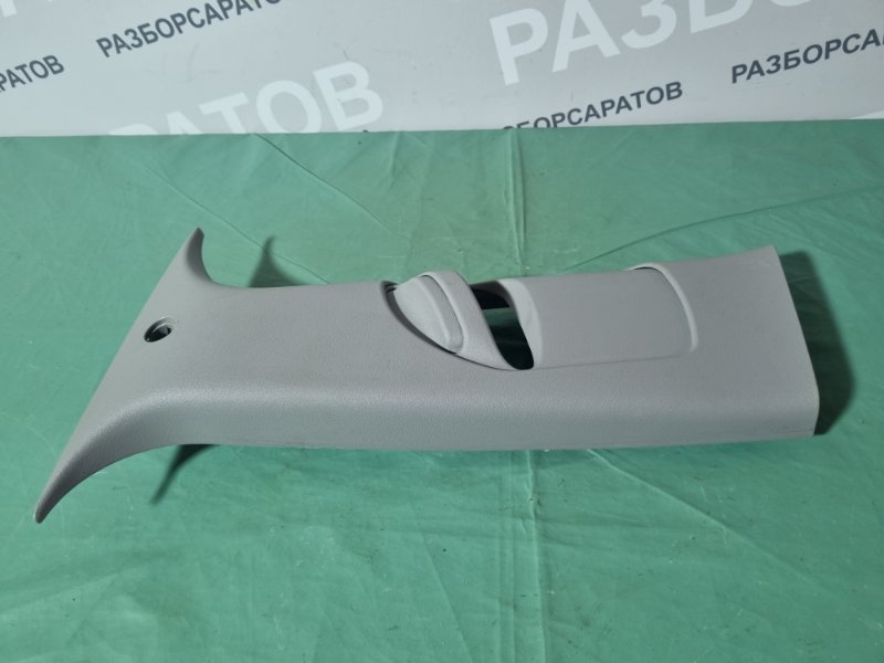 Обшивка стойки Ford Fiesta 2007 хэтчбек 5 дв.