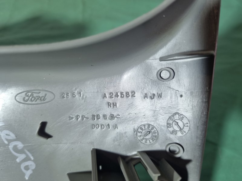 Обшивка стойки Ford Fiesta 2007 хэтчбек 5 дв.