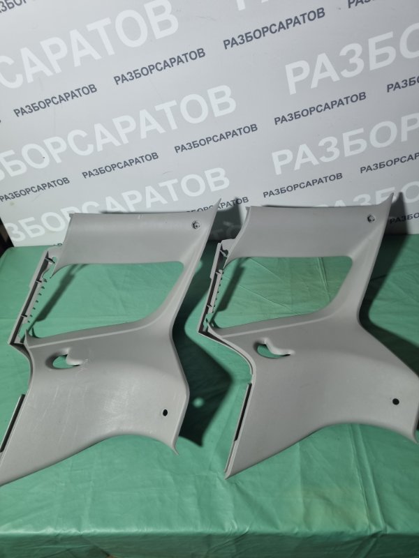 Обшивка стойки Ford Fiesta 2007 хэтчбек 5 дв.