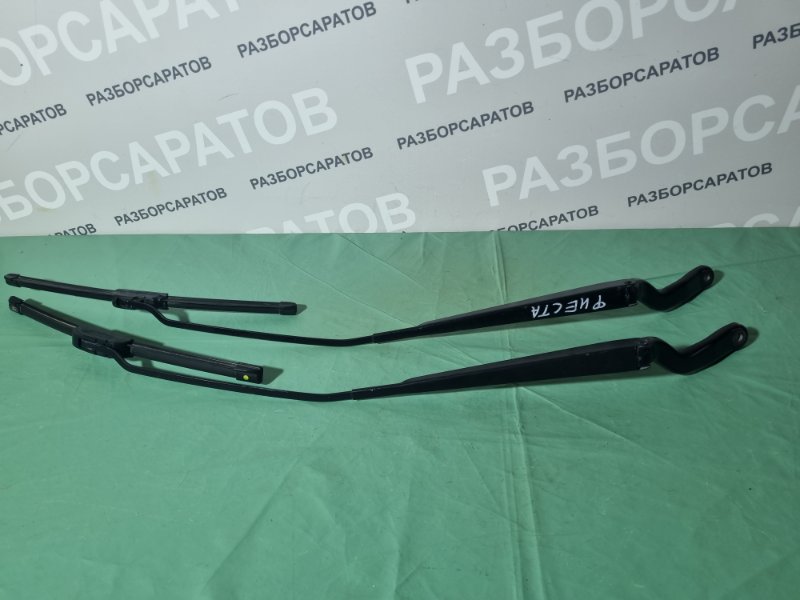 Поводок стеклоочистителя Ford Fiesta 2007 хэтчбек 5 дв.