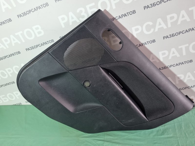 Обшивка двери Ford Fiesta 2007 хэтчбек 5 дв.