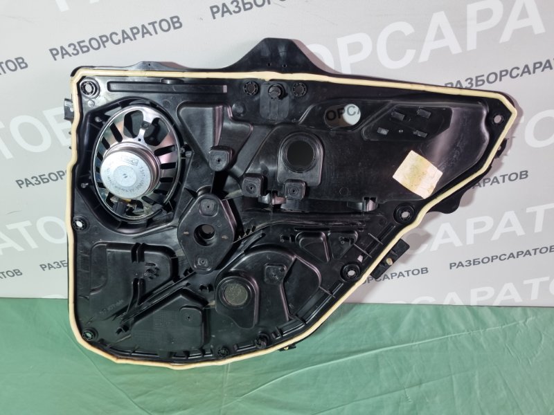Накладка двери Ford Fiesta 2007 хэтчбек 5 дв.