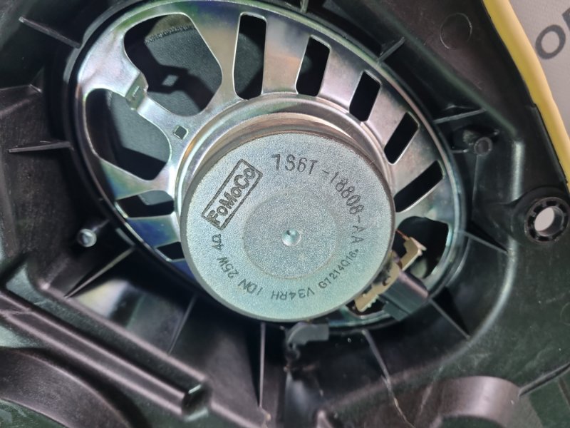 Накладка двери Ford Fiesta 2007 хэтчбек 5 дв.