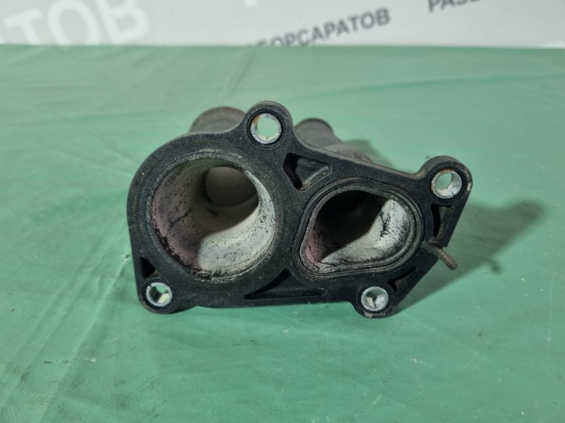 Фланец охлаждения Ford Fiesta 2007 хэтчбек 5 дв.