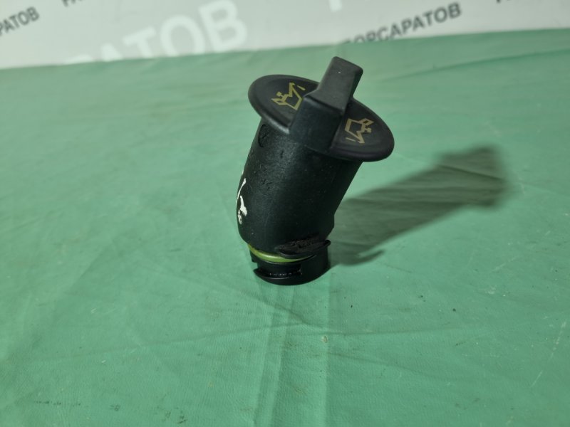 Крышка маслозаливной горловины Ford Fiesta 2007 хэтчбек 5 дв.