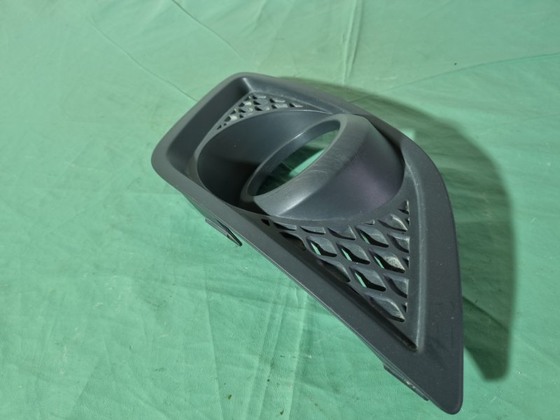Накладка птф Ford Fiesta 2007 хэтчбек 5 дв.