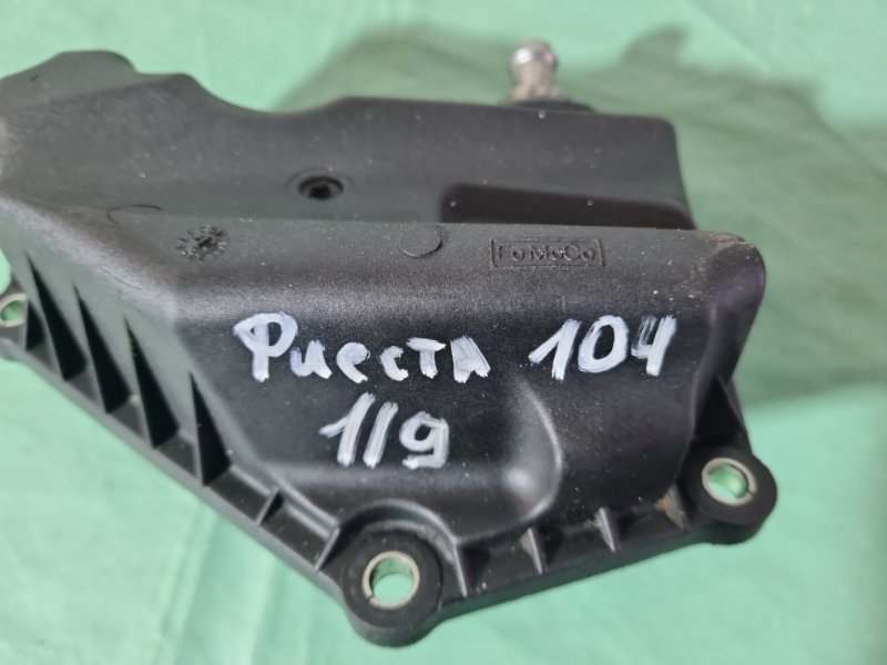 Маслоотделитель Ford Fiesta 2007 хэтчбек 5 дв.
