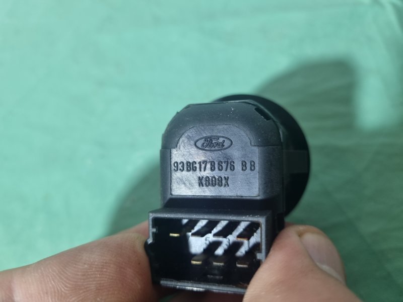 Переключатель регулировки зеркала Ford Fiesta 2007 хэтчбек 5 дв.