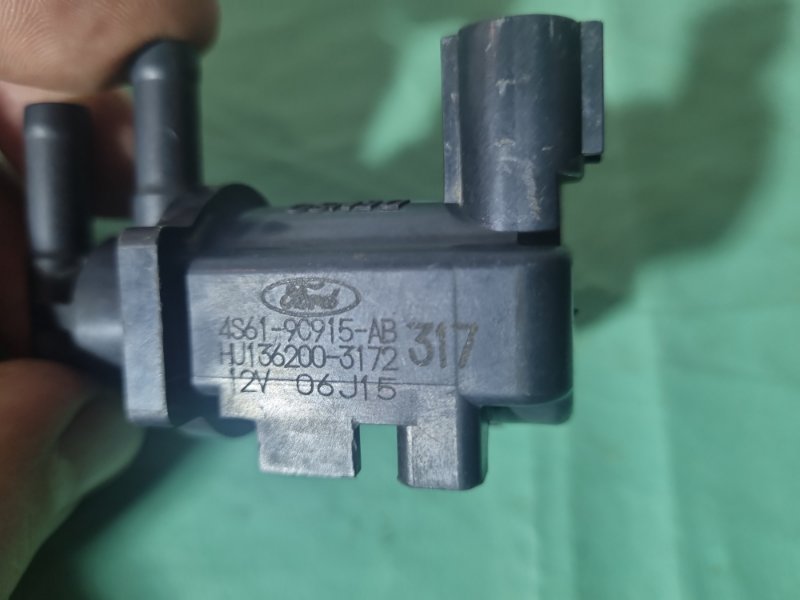 Клапан электромагнитный Ford Fiesta 2007 хэтчбек 5 дв.