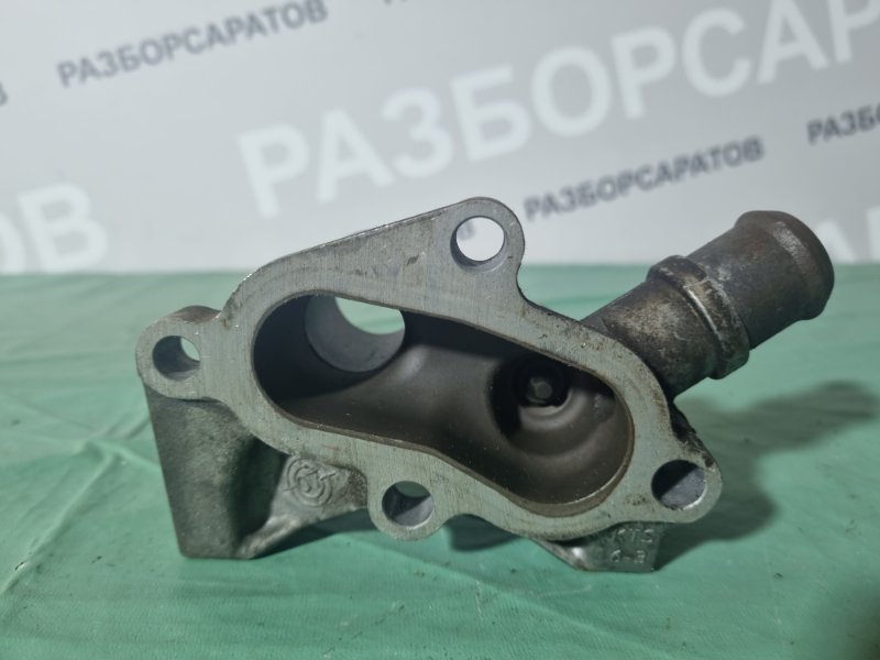 Фланец системы охлаждения Ford Fiesta 2007 хэтчбек 5 дв.
