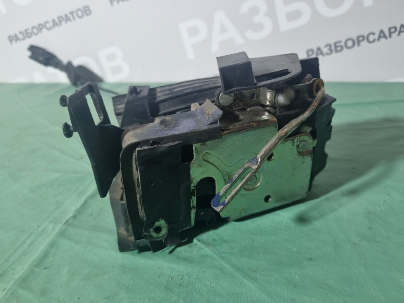 Замок двери Ford Fiesta 2007 хэтчбек 5 дв.