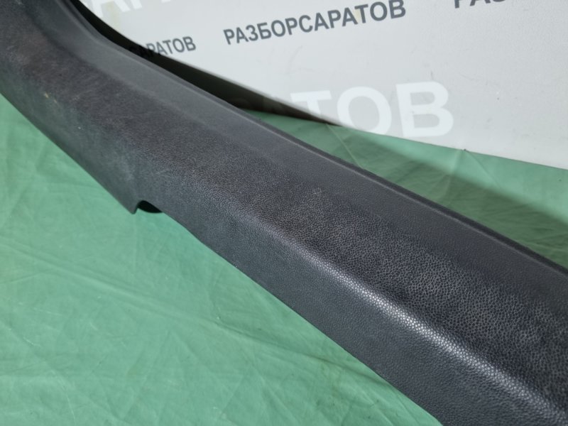 Накладка порога внутренняя Opel Astra H 2008 хэтчбек 5дв.
