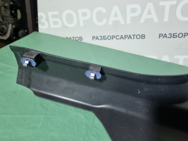 Накладка порога внутренняя Opel Astra H 2008 хэтчбек 5дв.