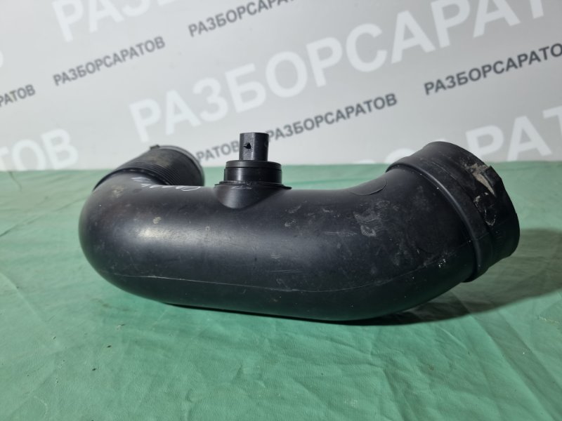 Патрубок воздушного фильтра Opel Astra H 2008 хэтчбек 5дв.