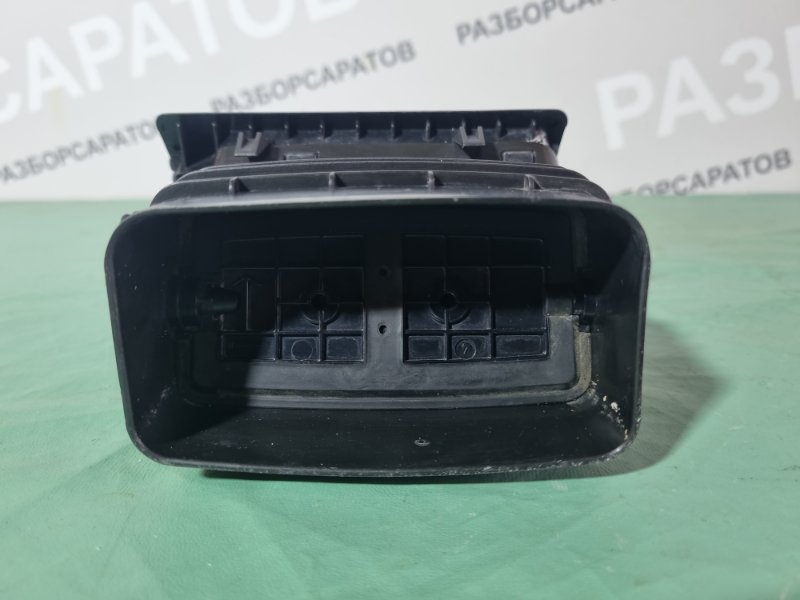 Дефлектор воздушный торпедо Ford Mondeo III 2005 седан