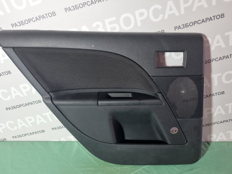 Обшивка двери Ford Mondeo III 2005 седан