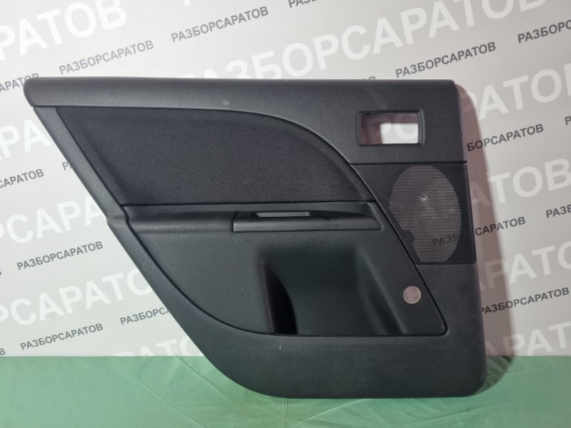 Обшивка двери Ford Mondeo III 2005 седан