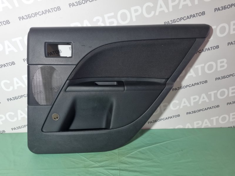 Обшивка двери Ford Mondeo III 2005 седан