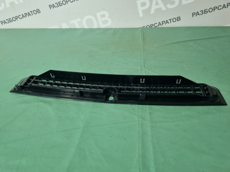 Накладка торпедо Ford Mondeo III 2005 седан