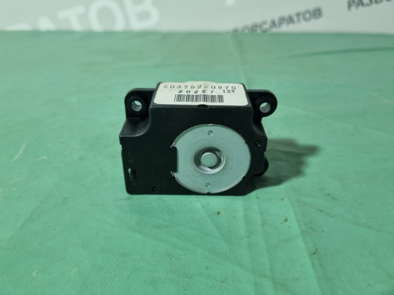 Сервопривод заслонки отопителя Nissan Tiida C11 2013