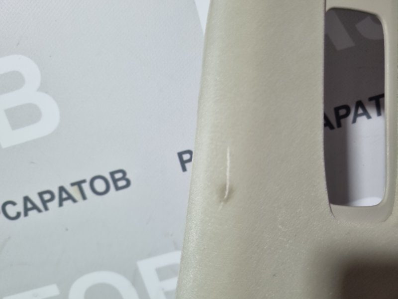 Обшивка средней стойки Nissan Tiida C11 2013