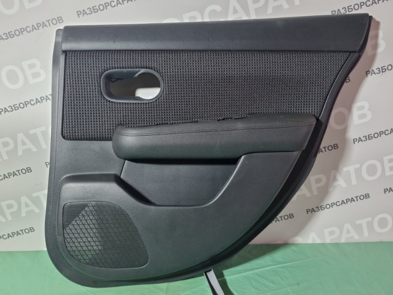Обшивка двери Nissan Tiida C11 2013