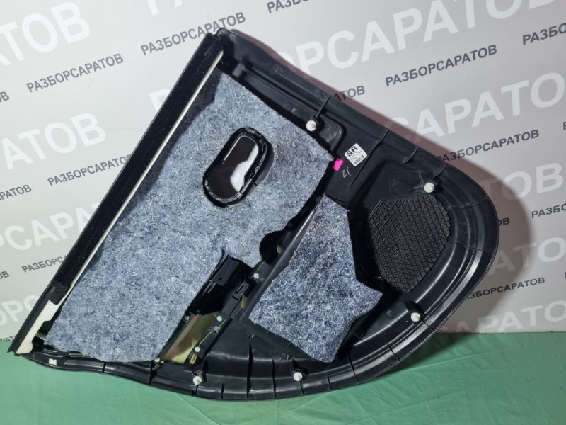 Обшивка двери Nissan Tiida C11 2013
