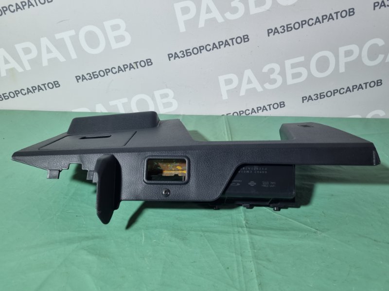 Накладка торпедо нижняя под рулевым колесом Nissan Tiida C11 2013