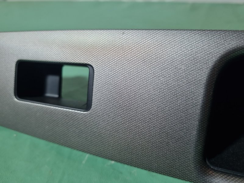 Накладка кнопок стеклоподъемника Nissan Tiida C11 2013