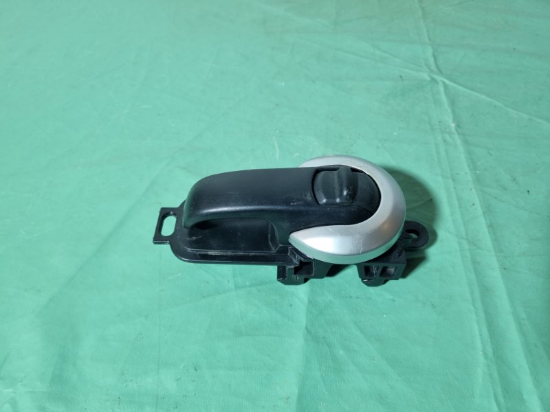Ручка двери внутренняя Nissan Tiida C11 2013
