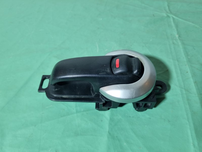 Ручка двери внутренняя Nissan Tiida C11 2013