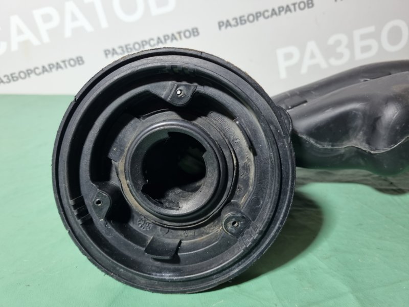 Горловина бензобака Peugeot 206 2007 седан