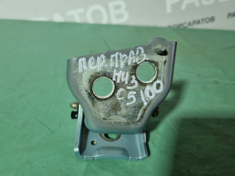 Петля двери нижняя Citroen C5 2002 хэтчбек