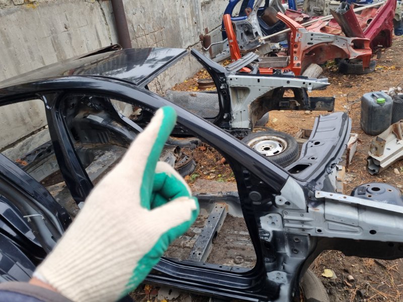Четверть Ford Fiesta 2007 хэтчбек 5 дв.